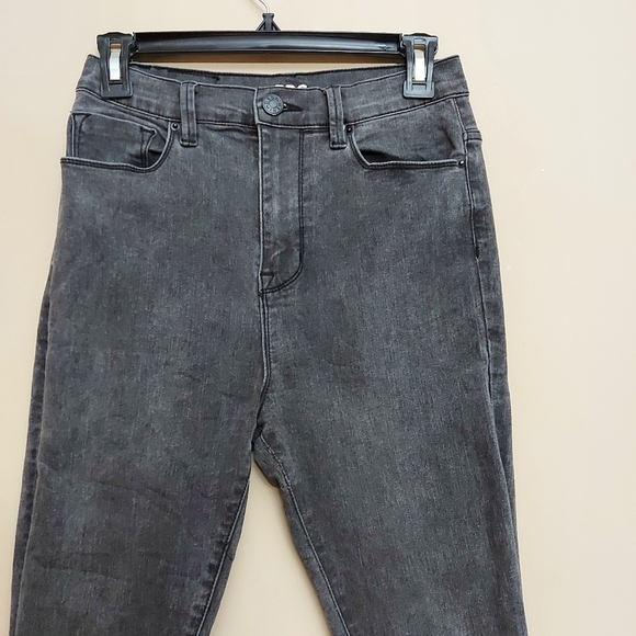 BDG Twig Super-High Rise Skinny Jean - Washed Black - Picture 9 of 13